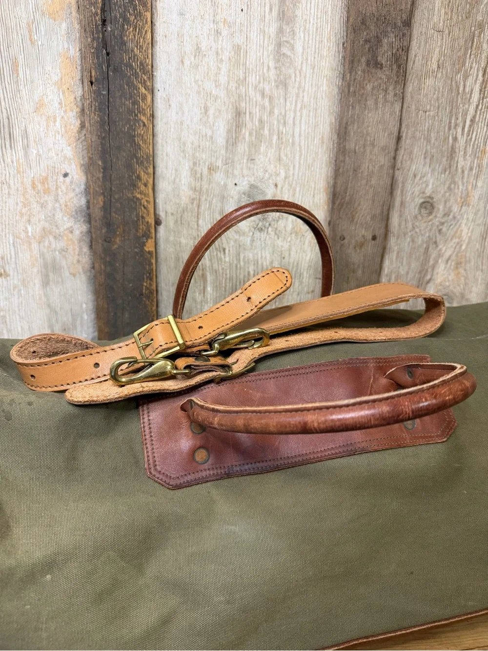 VTG GOKEY’S Large Battenkill Leather and Canvas Weekend Duffel Travel Bag